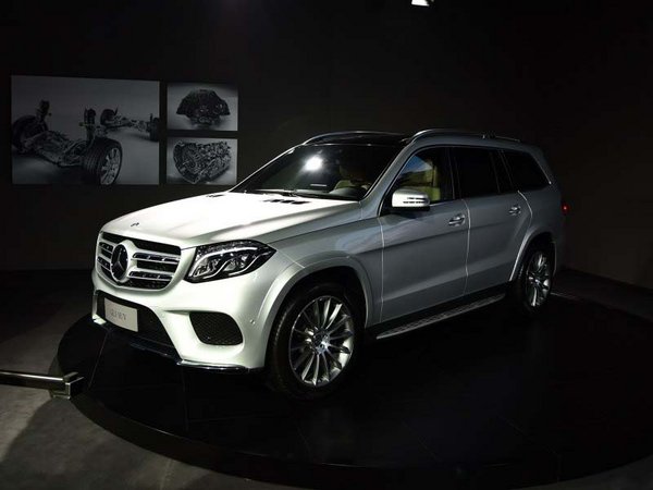 2017款奔馳GLS500現(xiàn)車 品質(zhì)越野限時(shí)秒殺-圖3