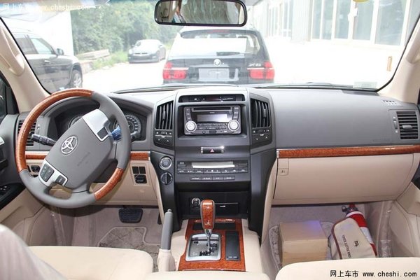 丰田酷路泽4000中东版 降价空前全网独家首惠