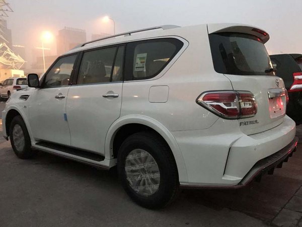 17款日產(chǎn)尼桑途樂Y62 中東版途樂迅猛降-圖3