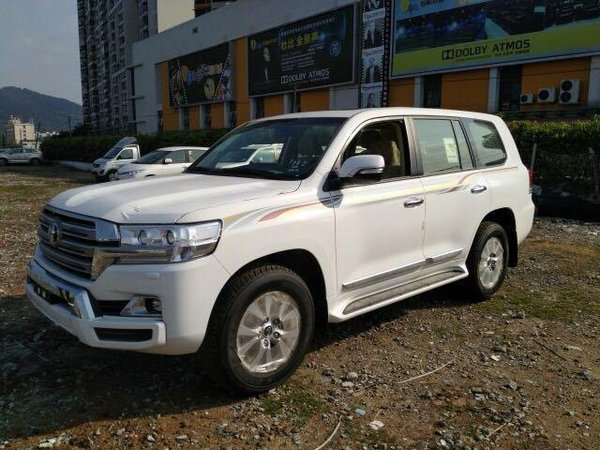 V8豐田酷路澤4600驚爆底價(jià) 開啟夢(mèng)想之旅-圖3