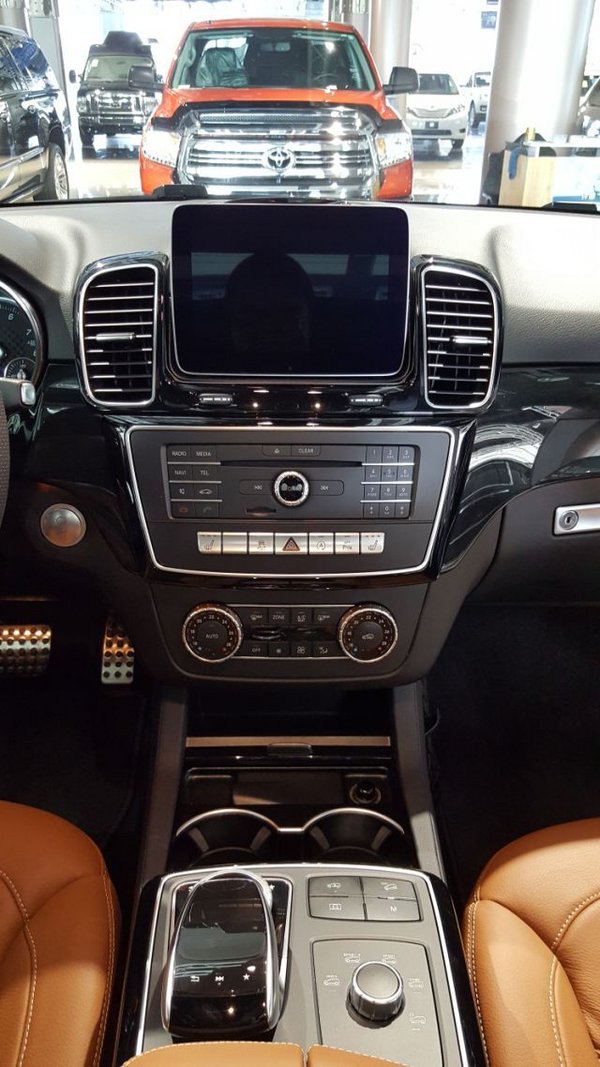17款奔馳GLS450加規(guī) 奔馳GLS450平行進(jìn)口-圖4