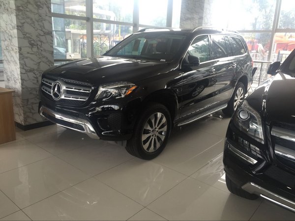 進(jìn)口奔馳GLS450現(xiàn)車 雙十二降價(jià)震撼秒殺-圖2