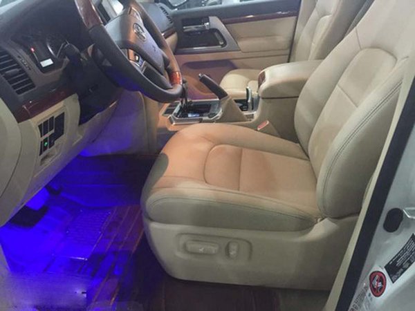 豐田酷路澤4000現(xiàn)車 最新款頂級越駕到港-圖6
