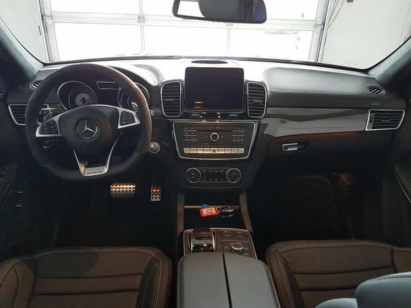 17款奔馳GLS63AMG現(xiàn)車 紅色全國只此一臺-圖4