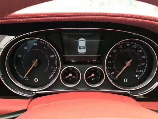 17款宾利飞驰V8S完美驾感 秒杀限量抢购-图5