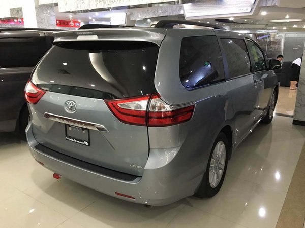 16款丰田塞纳进口商务车 改装内饰劲惠价-图3