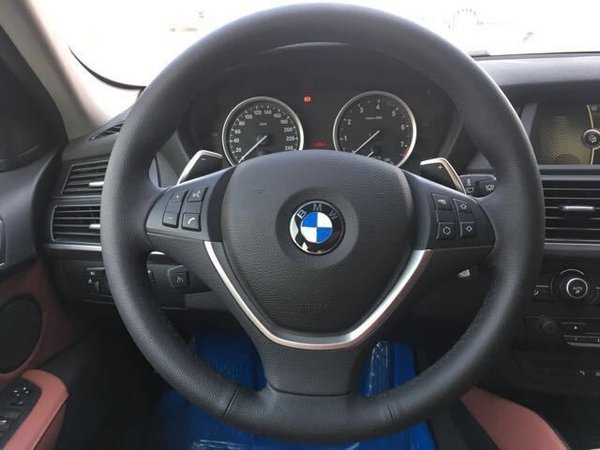 17款宝马X6配置行情 现车优惠底价促销-图5