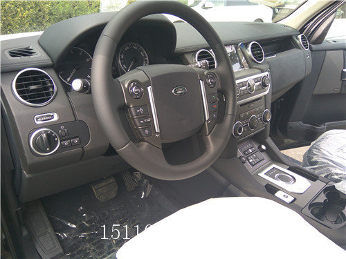 2016款路虎发现四 越野实力派抄底价专卖-图4