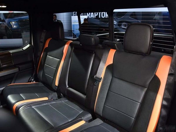 2016款福特F150XLT 天津港最新报价行情-图6