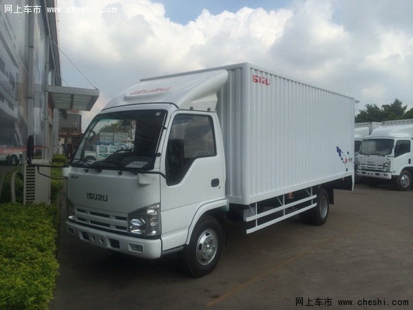 庆铃五十铃推出宽体100P城市配送新型车