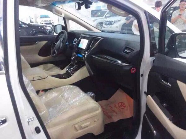 豐田埃爾法商務房車 津港加價13萬新行情-圖8