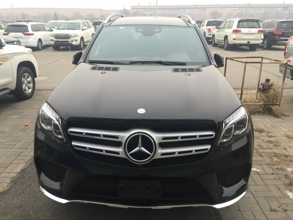 17款奔馳GLS450現(xiàn)車 降惠GLS450曝光底價(jià)-圖1