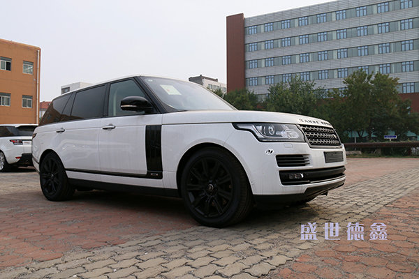 路虎攬勝行政加長(zhǎng)天津現(xiàn)車 VOGUE定制版-圖1