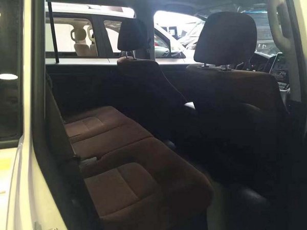 16款豐田蘭德酷路澤4000 67萬元現車惠享-圖6