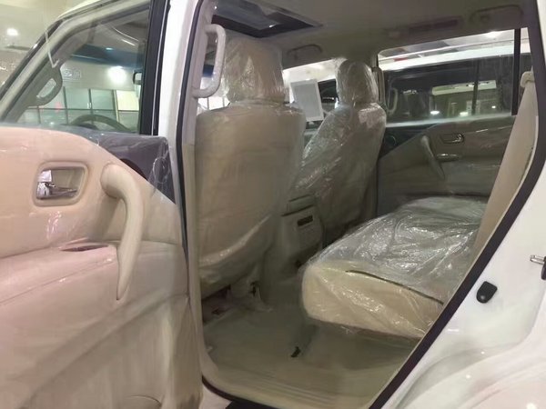 2017款日產(chǎn)途樂(lè)4.0 突破底線迎接新旅程-圖6