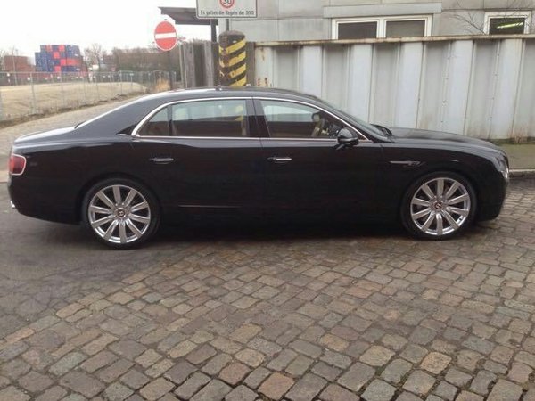 2017款宾利飞驰V8S 经典豪车全面展示图-图3