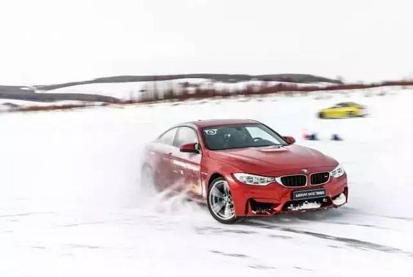 通立冠宝2016 BMW北区冰雪驾控体验营-图2