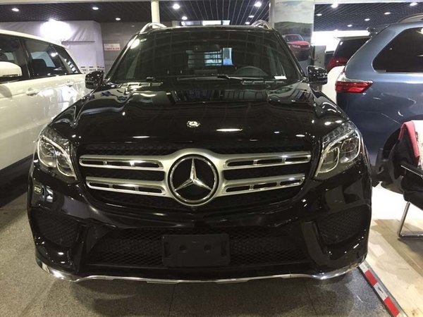 風靡世界17奔馳GLS450 批量到港配置揭曉-圖3