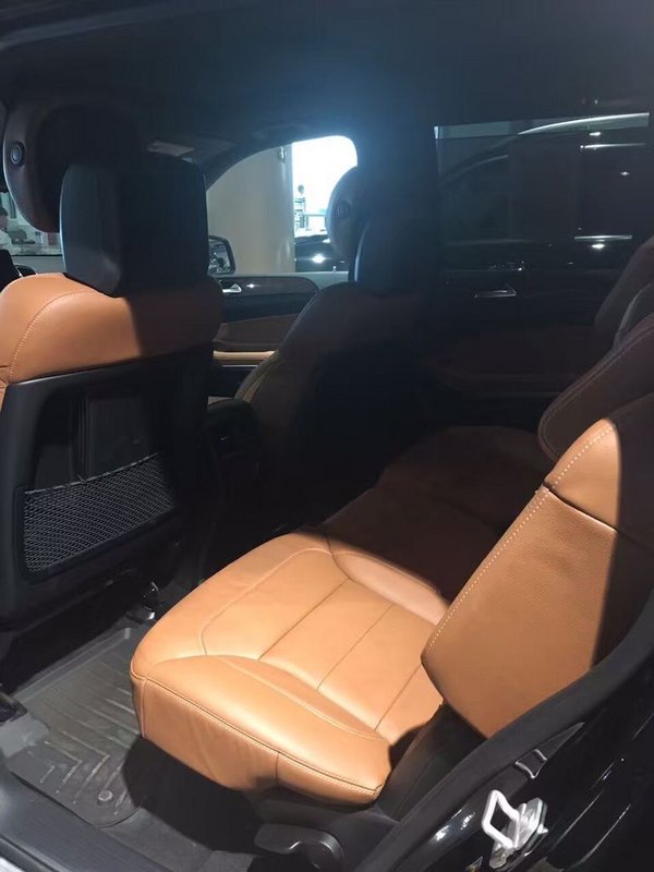 2017款奔馳GLS550 平行進(jìn)口車175萬報(bào)價(jià)-圖6