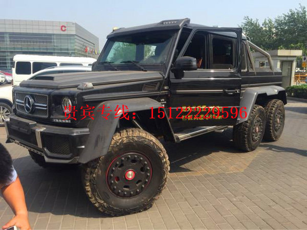 奔驰G63 AMG 6X6 凶悍怪兽驾驭5.5T四座-图3