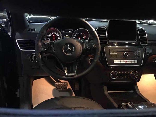 美規(guī)奔馳GLS450促銷 全國最低價(jià)103.8萬-圖4
