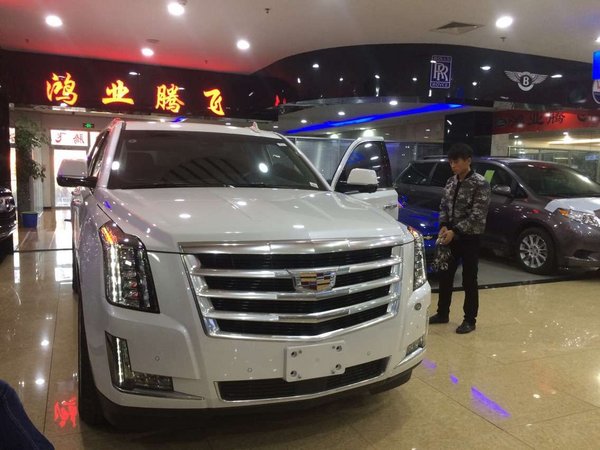 凯迪拉克凯雷德加长版 爆款特惠超凡脱俗-图2