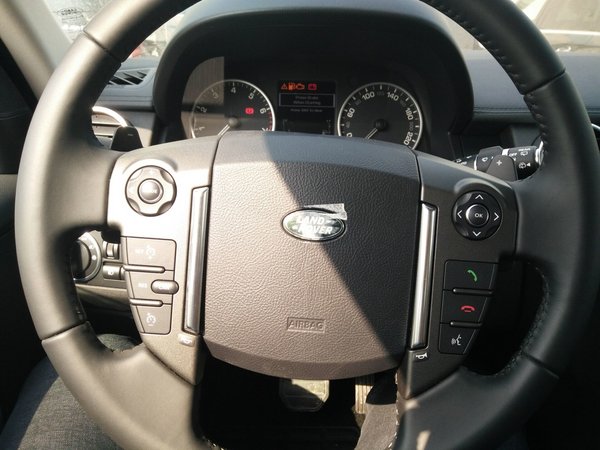 16款路虎发现四价格 绝版七座仅剩一台车-图5