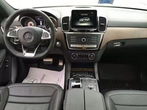 2017款奔驰GLS63AMG 气度稳重元旦更超值-图7