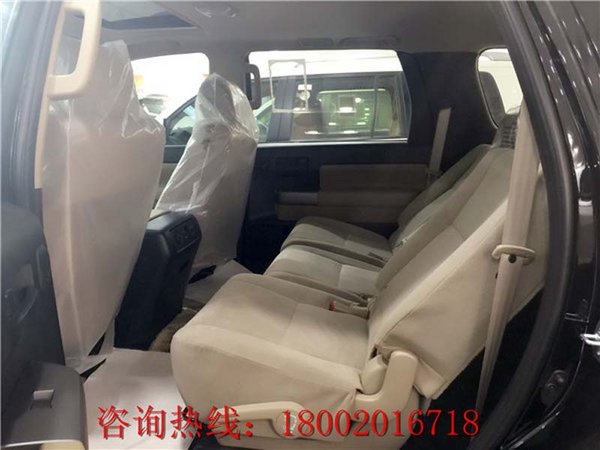 進(jìn)口豐田紅杉5700現(xiàn)車 強(qiáng)勁越野69萬縱馳-圖5