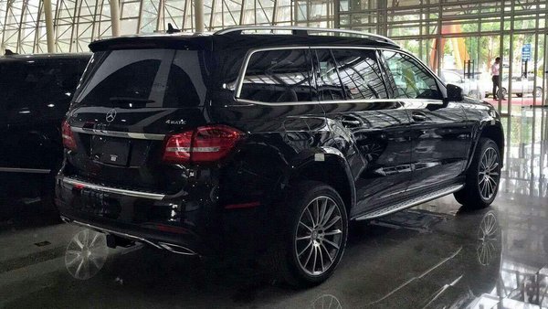 17款奔馳GLS450加版現(xiàn)車 131萬特價新配-圖4