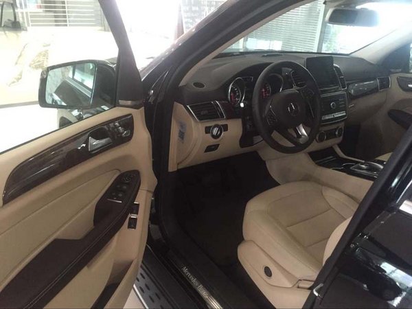 17款奔馳GLS450美規(guī) 103萬現(xiàn)車行情配置-圖4
