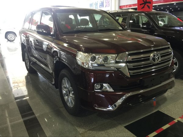 16豐田酷路澤4600紅色現(xiàn)車報價 港口促銷-圖2