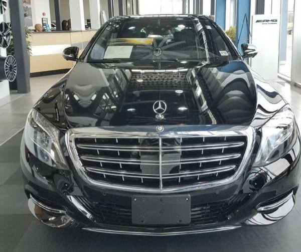 17款迈巴赫s600百万豪车6.0t油耗非常高