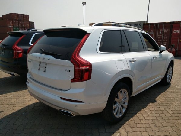 全新款沃尔沃XC90靓丽外表 逼格折扣立减-图3