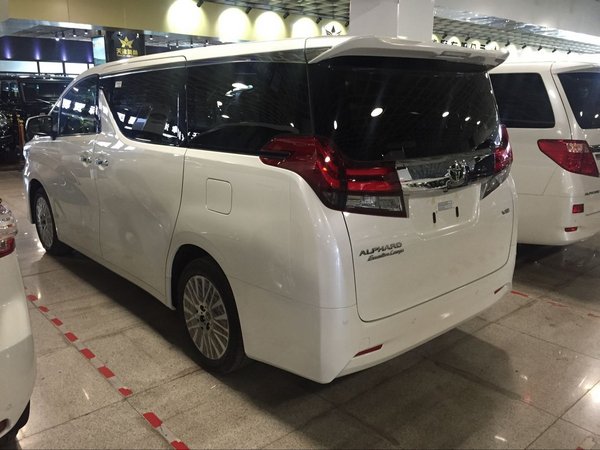 16款豐田埃爾法中規(guī)版 商務(wù)房車巔峰讓利-圖3