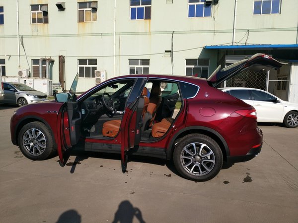 瑪莎拉蒂萊凡特現(xiàn)車 最頂級SUV靈活掌握-圖3
