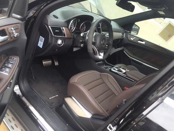 17款奔馳GLS63新行情 港口巨獻240萬現(xiàn)車-圖6