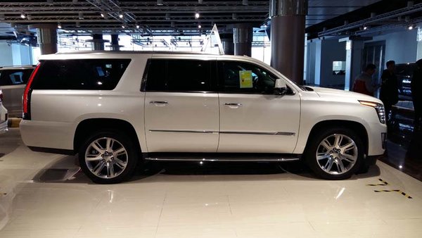 17款凯迪拉克凯雷德 刚劲硬朗商务大酬宾-图3