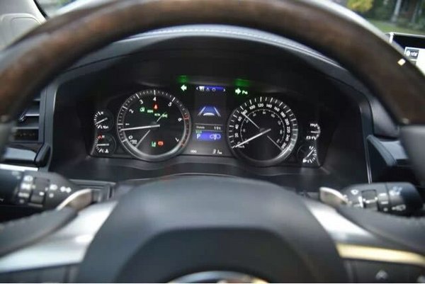 16款雷克薩斯LX570配置 游艇越野港口發(fā)-圖4