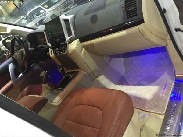 豐田酷路澤4000直降2萬 高配現(xiàn)車品質(zhì)優(yōu)-圖10