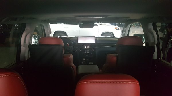 17款雷克薩斯LX570 頂配八座全地形越野-圖7