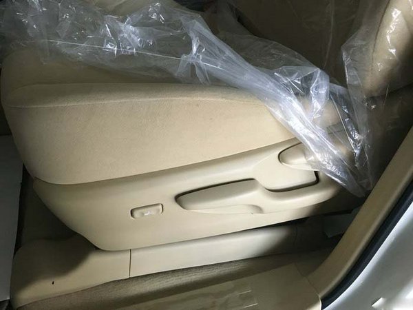 16款豐田霸道2700丐版 現(xiàn)車(chē)行情價(jià)格35萬(wàn)-圖6