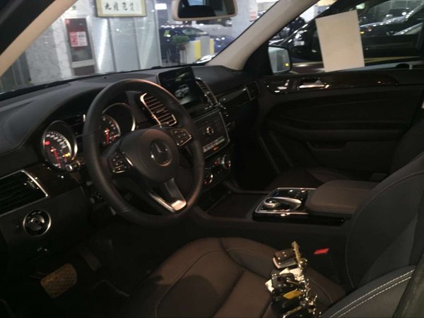 奔馳GLS450行情 靠品質(zhì)吸引眼球奔馳爆底-圖6