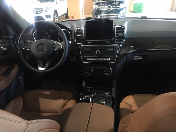 17款奔馳GLS450 平行進(jìn)口最低價(jià)全國(guó)分期-圖6