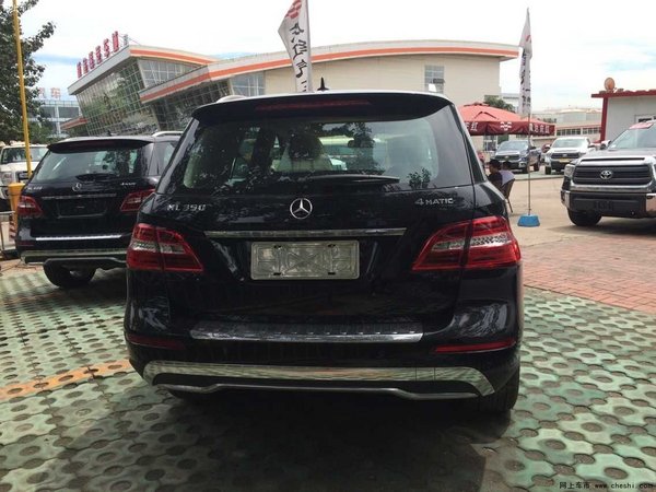 中东奔驰ML350底价赢猴年 ML350配置价格-图3