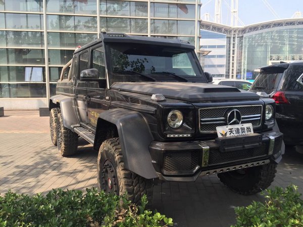 奔驰G63AMG 6x6富豪必备 港口大怪物G63-图1