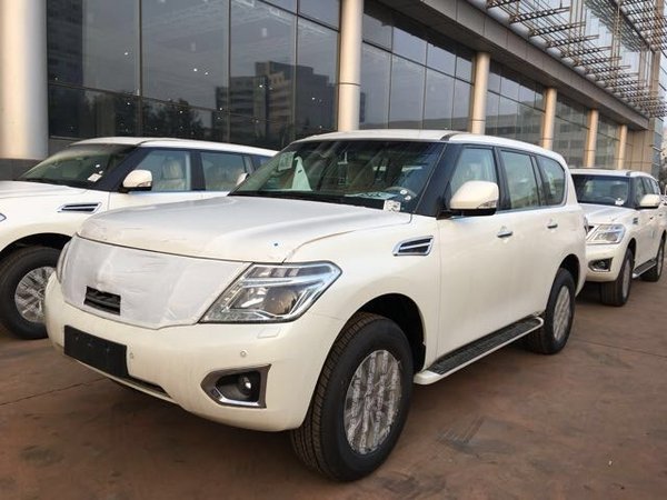 17款日產(chǎn)途樂Y62中東版 66.5萬醒目低價(jià)-圖2