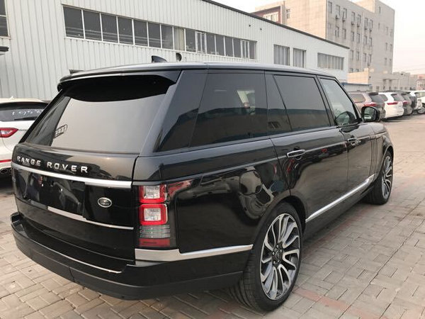 17款路虎揽胜创世加长版 尊享4人奢华座-图4