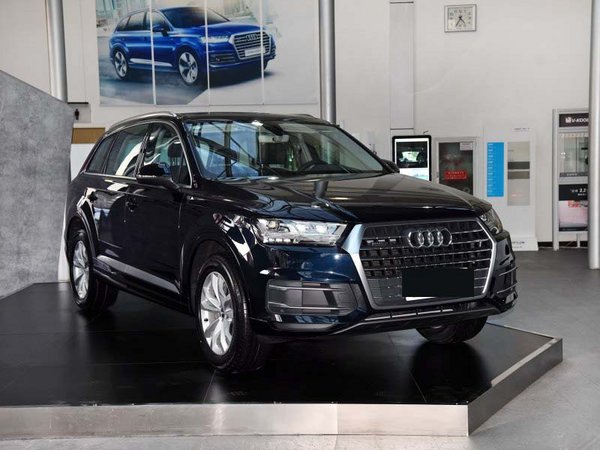 2016款?yuàn)W迪Q7現(xiàn)車 55萬低價(jià)老板心痛價(jià)格-圖3