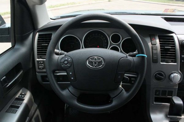 進(jìn)口豐田坦途5700現(xiàn)車 坦途皮卡暢銷全國-圖5
